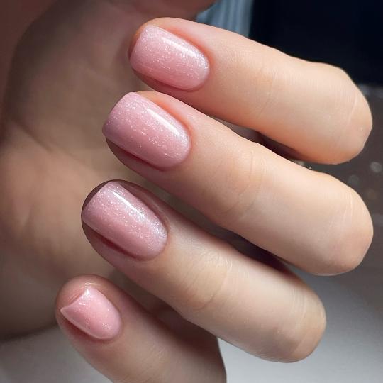 Nails Studio #beograd Ojačavanje noktiju Ojačavanje noktiju gelom