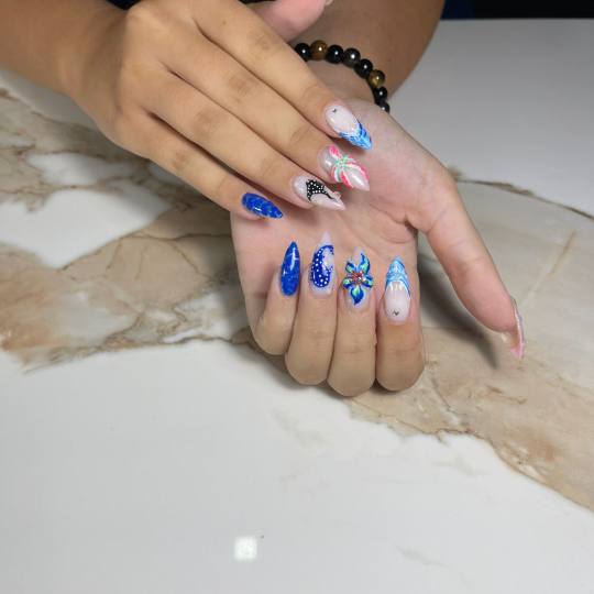 Studio Omega #novisad Gel lak Izlivanje noktiju - L dužina Izlivanje+3D crtanje 🥰