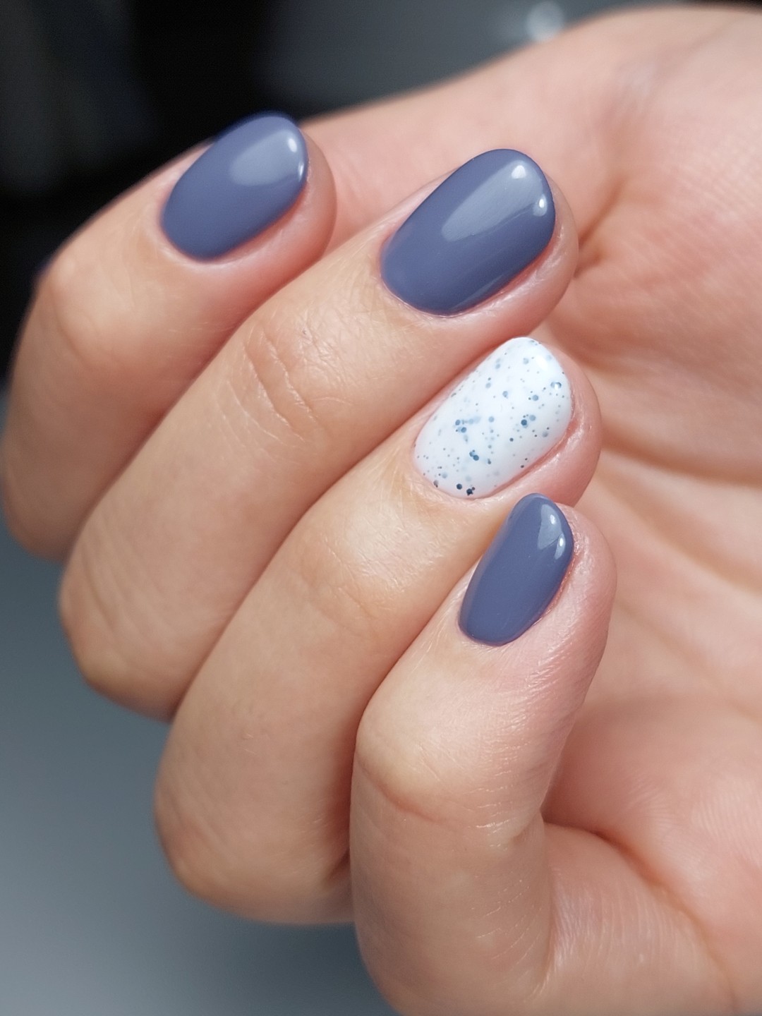 Fearless Beauty Studio #beograd Manikir Manikir + gel lak (kombinovani manikir)