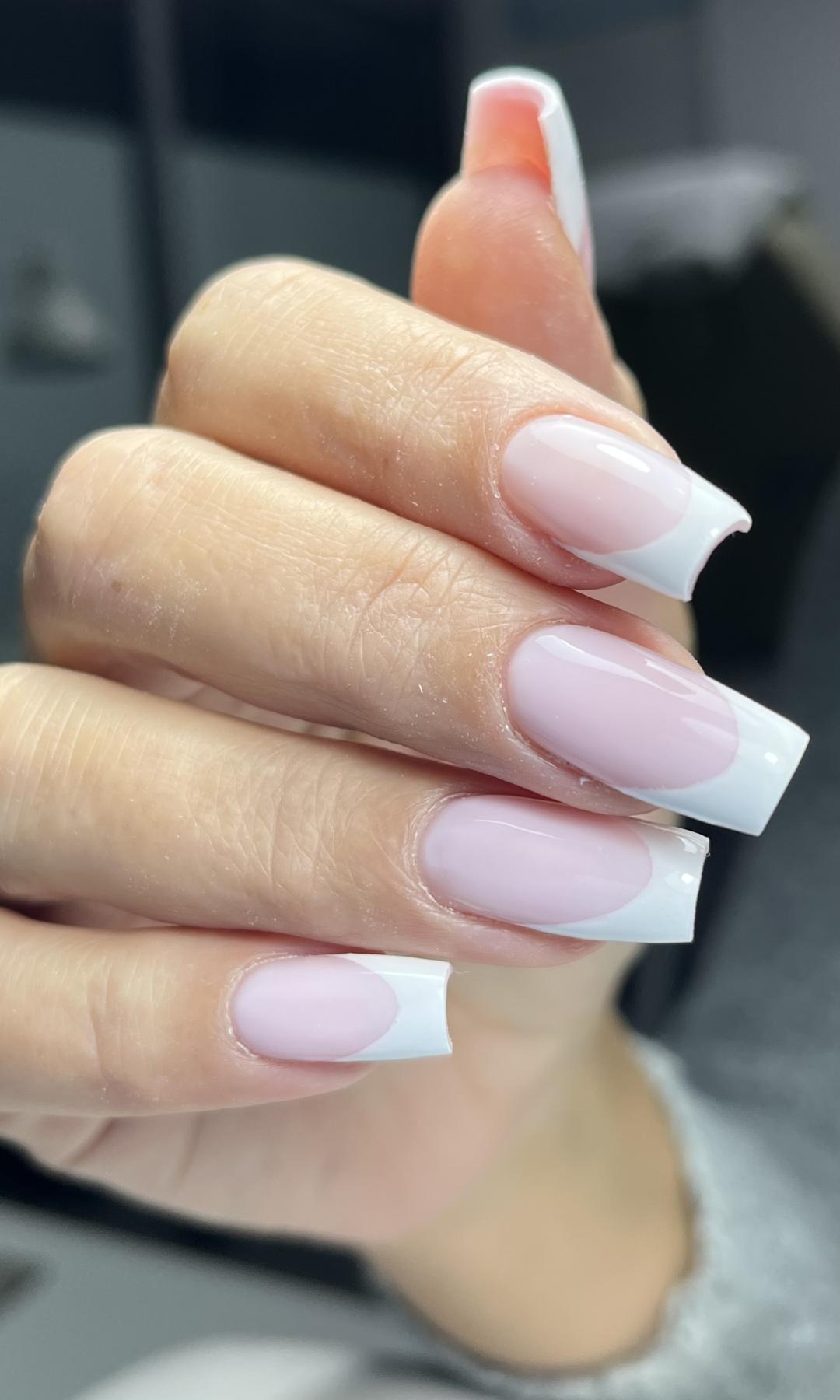 Touch Aesthetic&Medical care #beograd Ukrašavanje noktiju Srednji dizajn