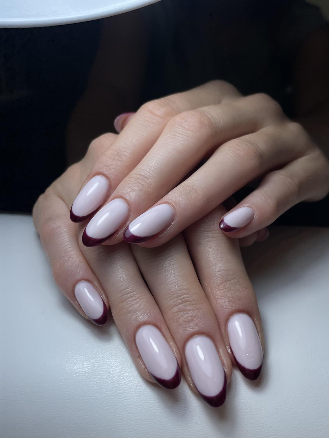 French - dodatak uz uslugu - Nails Studio, Beograd Lakiranje noktiju Nokti Lakiranje noktiju, Beograd, Banovo brdo