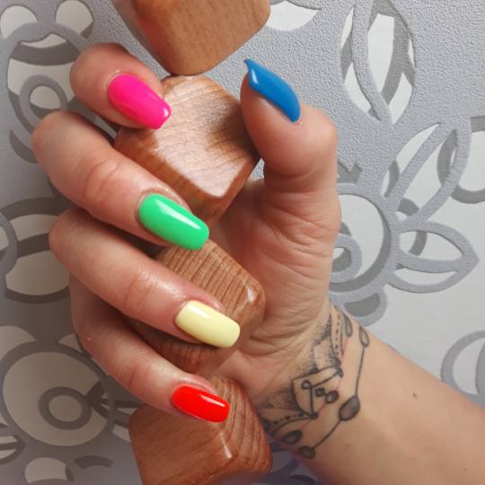 Brankica beauty artist #beograd Korekcija noktiju Korekcija noktiju