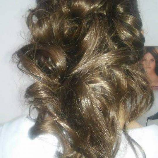 Cut 'n' Go #novisad Svečane i frizure za svadbu Svečana frizura - kratka kosa