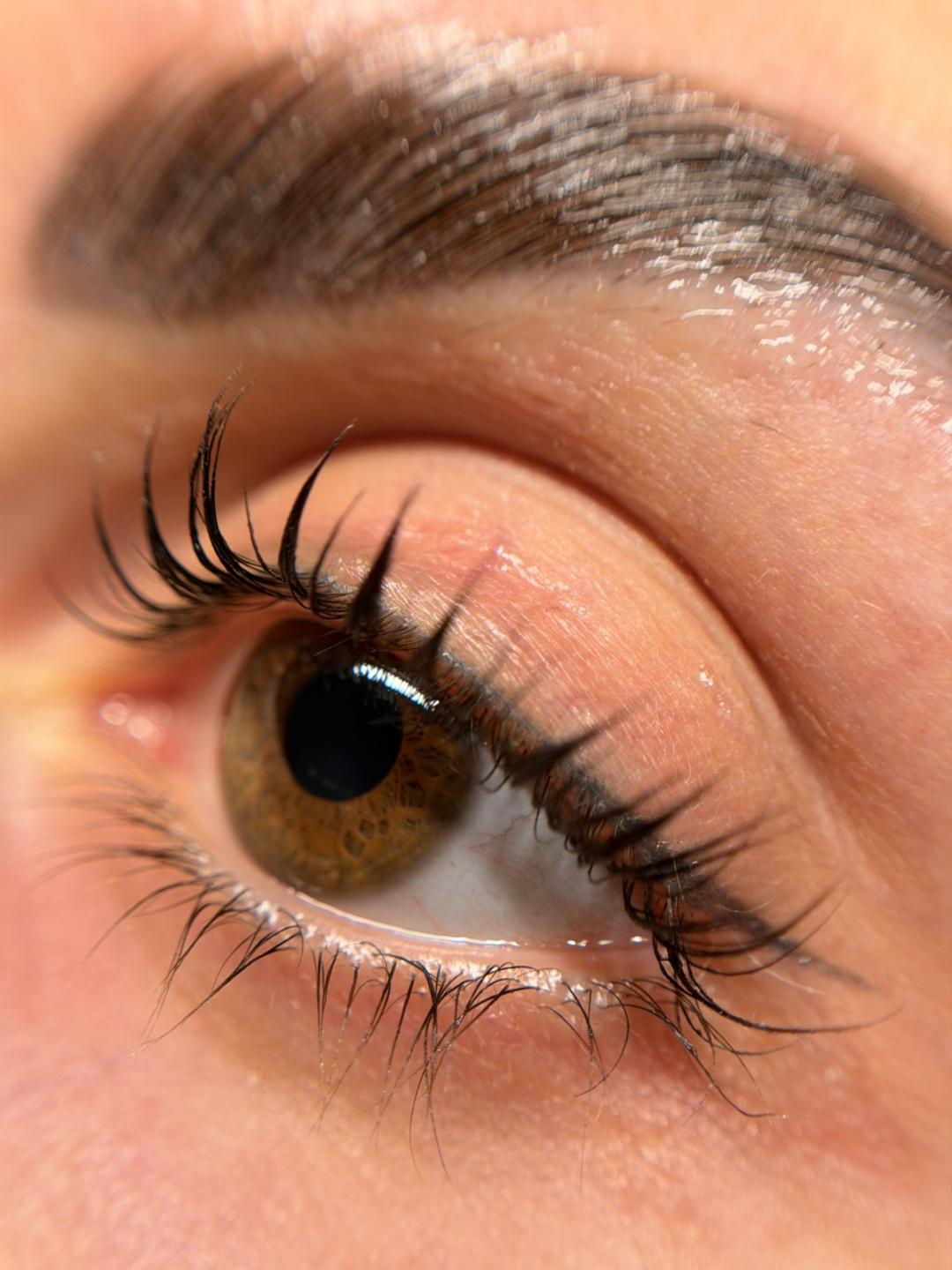 Aora #novisad Trepavice Lash lift