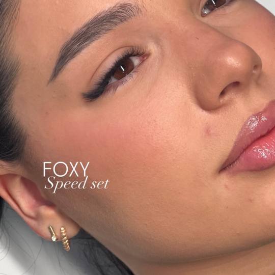 Jo Lash Academy #novisad Air brush potamnjivanje kože Foxy set trepavica