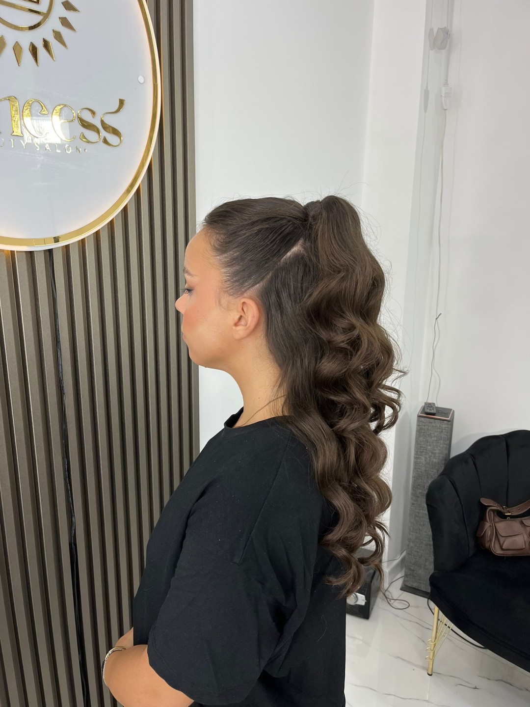 Princess beauty #nis Farbanje kose Svečana frizura - Lokne - duga kosa