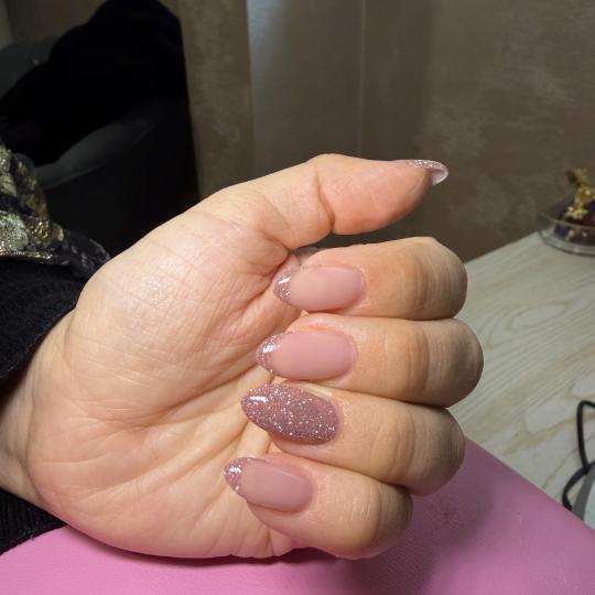 Beauty room Zvezdara #beograd Korekcija noktiju Korekcija noktiju