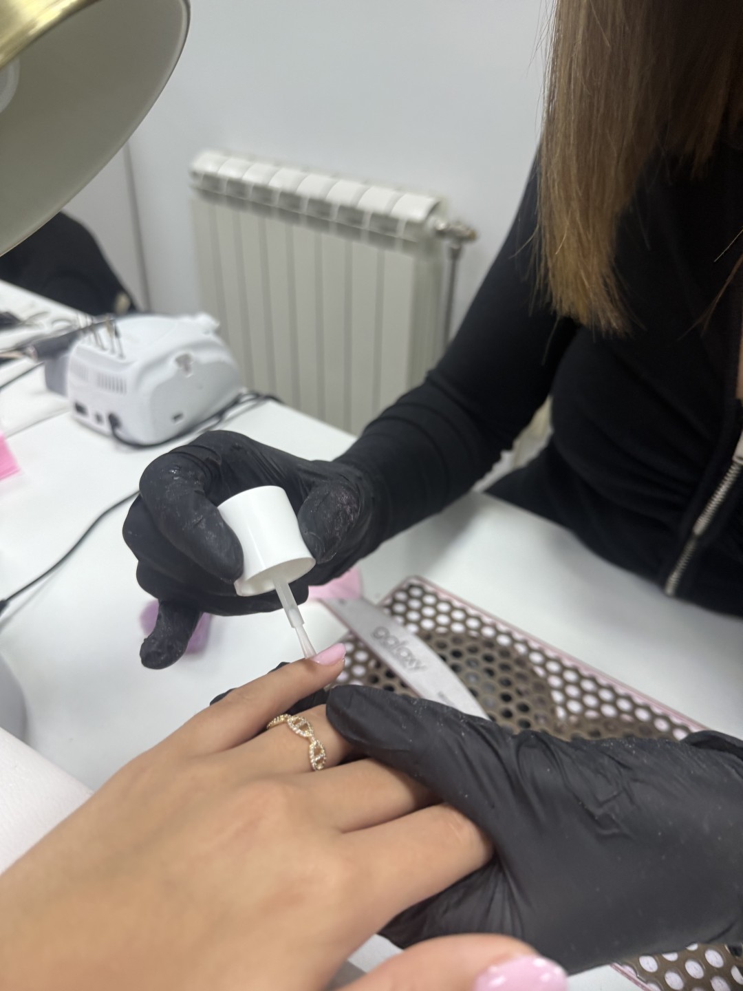 GM Beauty studio #beograd Izlivanje noktiju Korekcija noktiju - S dužina