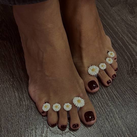 Fancy L.V. #beograd Estetski pedikir Estetski pedikir + gel lak