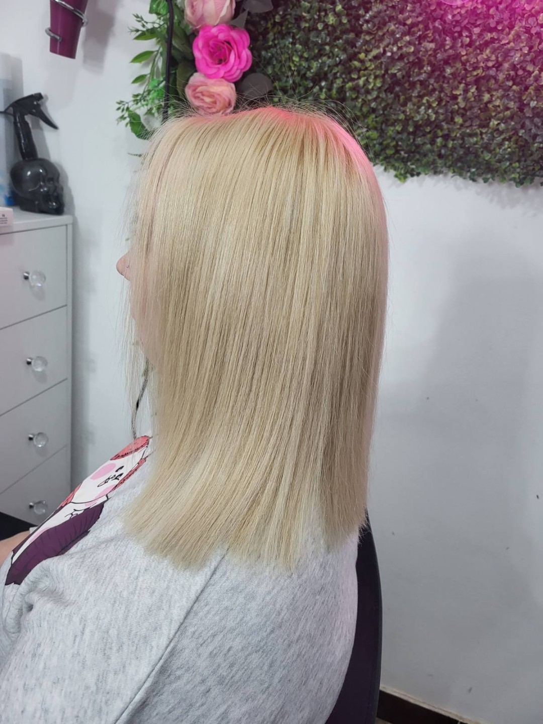 Farbanje cele dužine - kosa srednje dužine - Princess beauty, Niš Farbanje kose Frizerski saloni Farbanje kose, Niš, Palilula