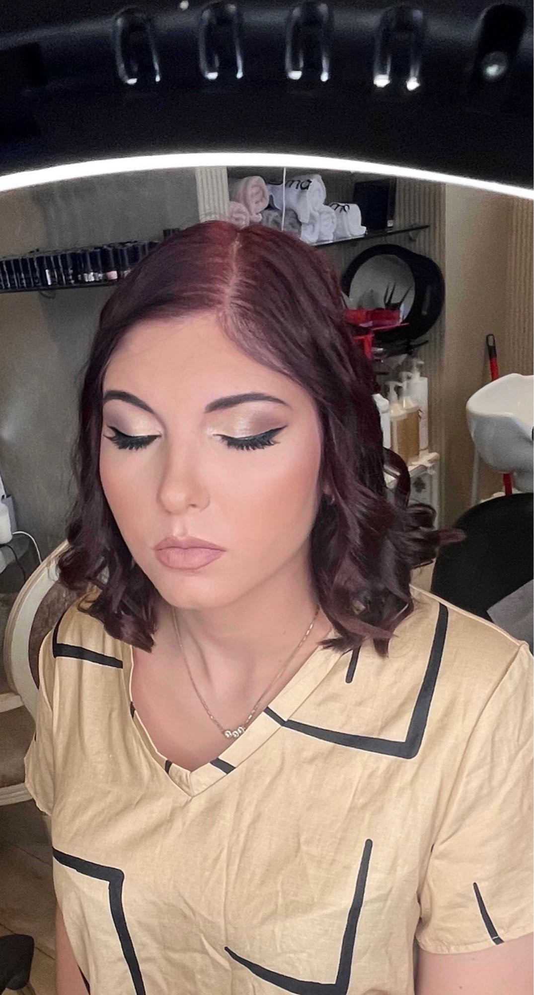 Bibi beauty centar #beograd Make-up / šminkanje Profesionalno šminkanje + veštačke trepavice