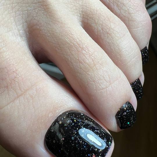 Elegance Touch #beograd Estetski pedikir Suvi ruski pedikir sa profi diskovima + frenč/boja(pete+no