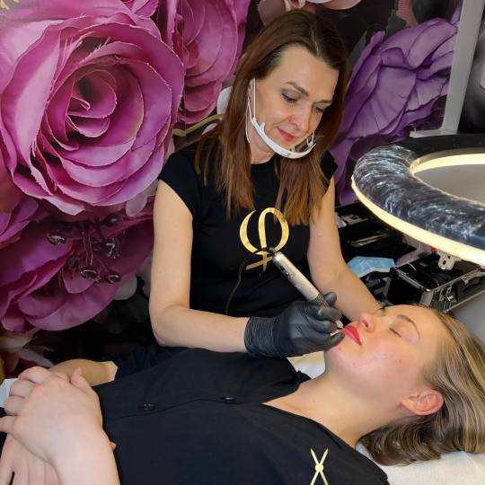 Angels #novisad Trajna šminka Trajna Sminka Usana - po kvalitetu PhiAcademy
