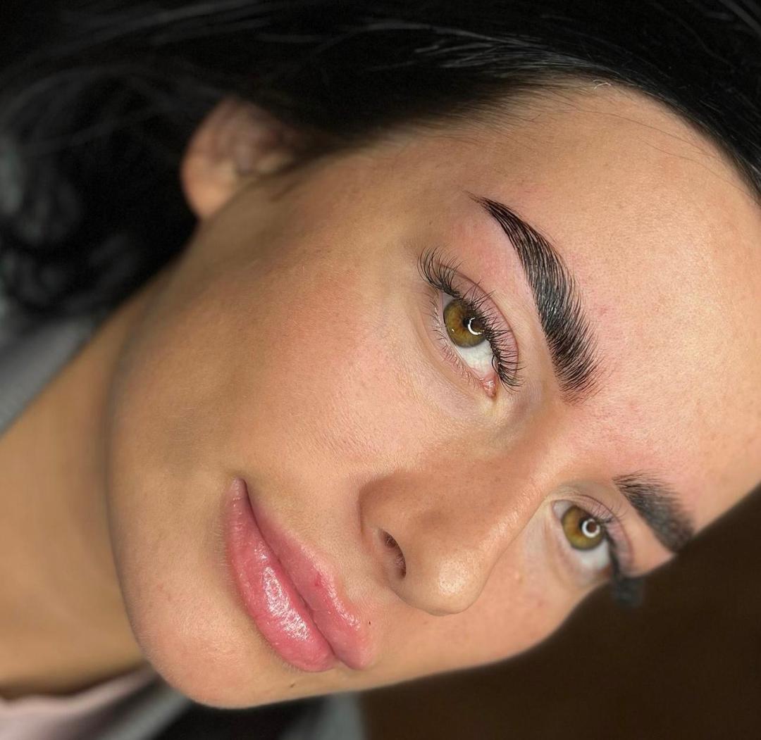 Brow lift + farbanje obrva - Studio Popov, Beograd Obrve Lice Obrve, Beograd, Vračar, Čubura, Crveni krst