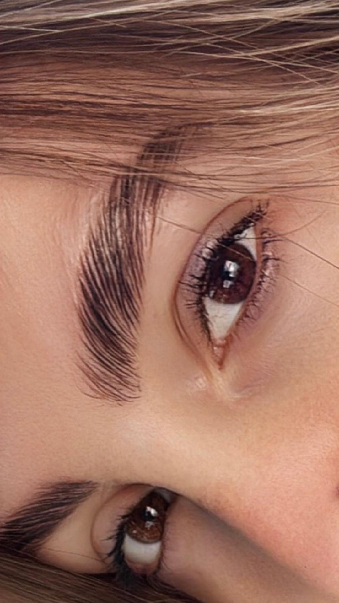 Brow lift +farbanje obrva+ botox - Esthetique Privé, Beograd Obrve Lice Obrve, Beograd, Centar, Stari grad, Dorćol