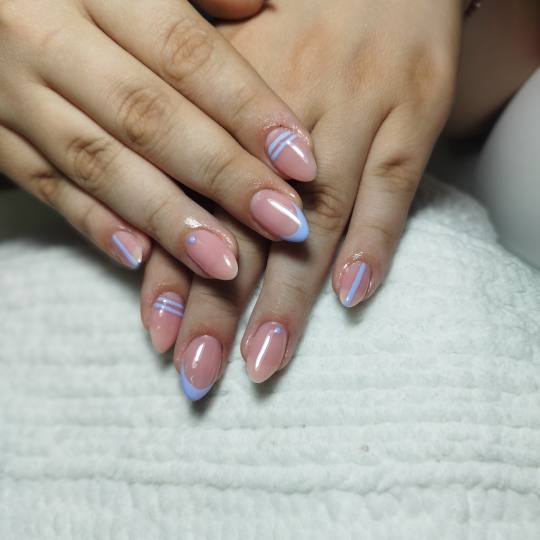 Studio Diva Lux #nis Ojačavanje noktiju Ojačavanje noktiju S dužina korekcija