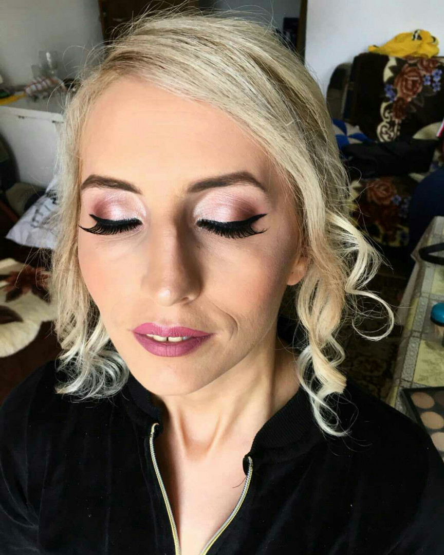 Profesionalno šminkanje - Right Beauty, Beograd Make-up / šminkanje Lice Make-up / šminkanje, Beograd, Centar, Stari grad, Dorćol