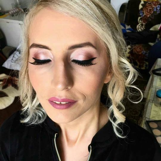Right Beauty #beograd Make-up / šminkanje Profesionalno šminkanje