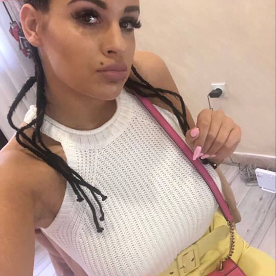 Mademoiselle Beauty #beograd Make-up / šminkanje Profesionalno šminkanje + veštačke trepavice