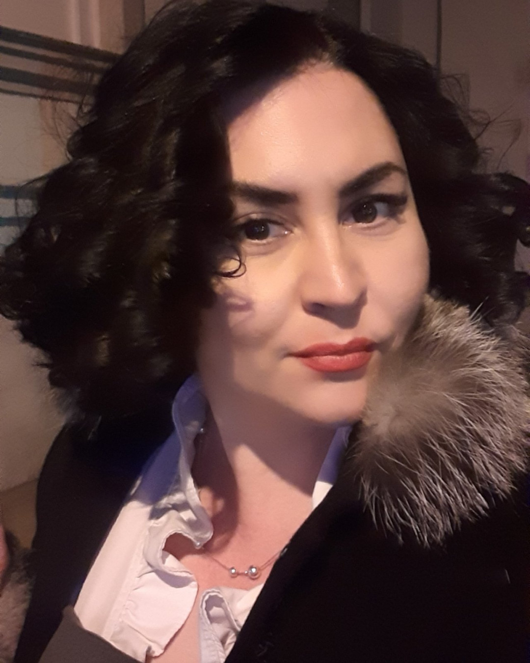 Feniranje na ravno / lokne - kosa srednje dužine - Estetic studio Ognjanović, Beograd Feniranje i stilizovanje Frizerski saloni Feniranje i stilizovanje, Beograd, Vračar, Čubura, Crveni krst