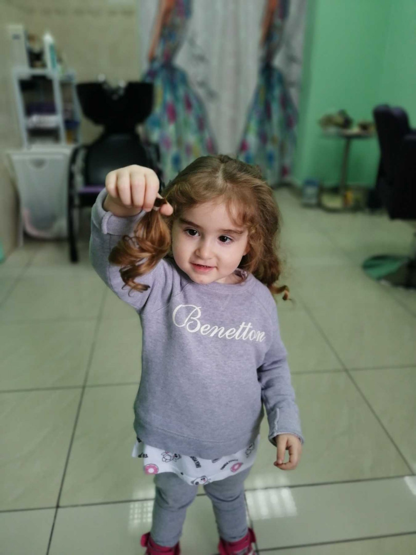 Estetik & Hairstilyst studio F #beograd Žensko šišanje Žensko šišanje - kratka / srednja dužina kose
