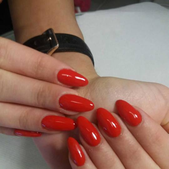 Choco Love #beograd Manikir Aparatni manikir + gel lak #manikir #saloni-pedikir-manikir #izlivanje #