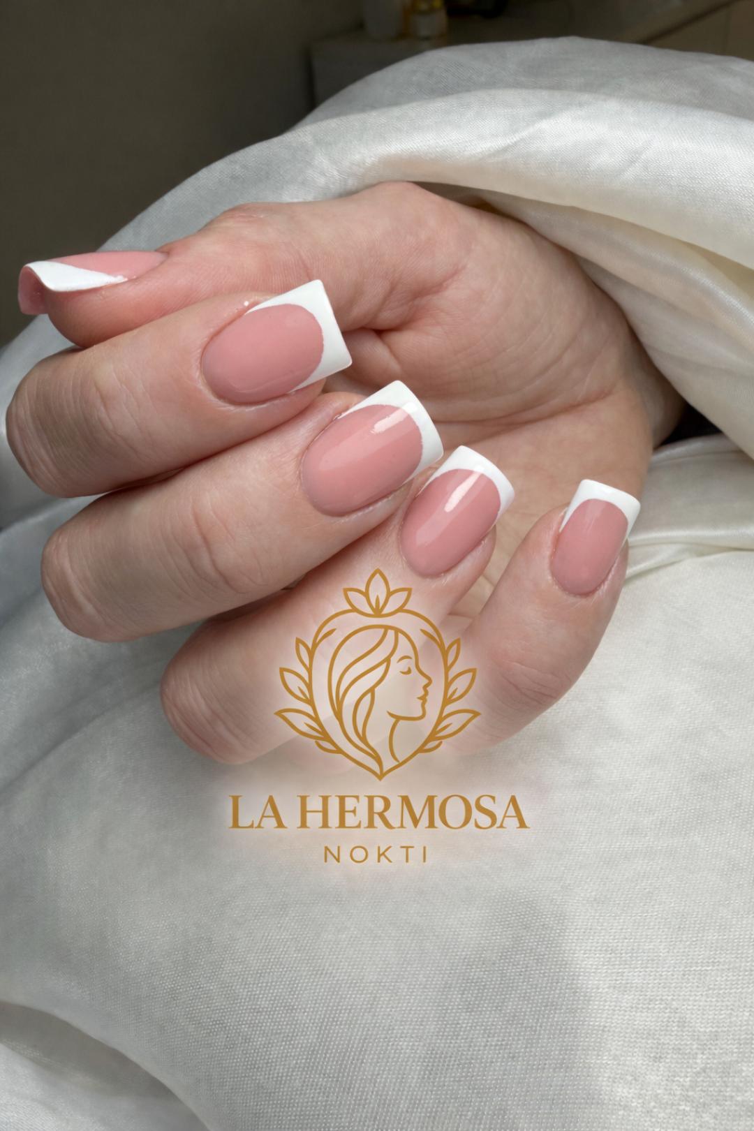 La Hermosa Beauty Studio #beograd Ojačavanje noktiju Ojačavanje prirodnih noktiju gelom
