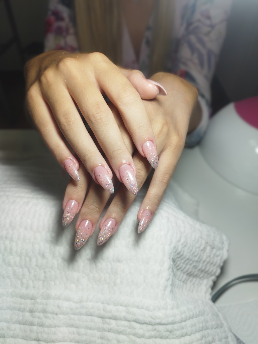 Izlivanje noktiju gelom - L dužina - Studio Diva Lux, Niš Izlivanje noktiju Nokti Izlivanje noktiju, Niš, Medijana