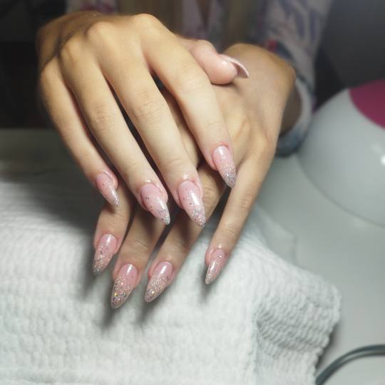 Studio Diva Lux #nis Izlivanje noktiju Izlivanje noktiju gelom - L dužina