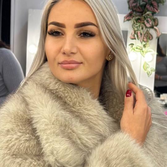 Ven Anita Studio #ada Obrve Puder obrve