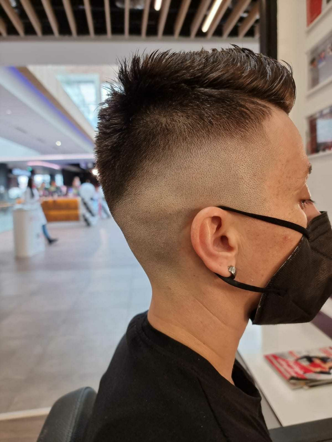 Muško šišanje mašinicom + makazama - Alfaparf Studio Ada Mall, Beograd Muško šišanje Muški frizeri Muško šišanje, Beograd, Banovo brdo