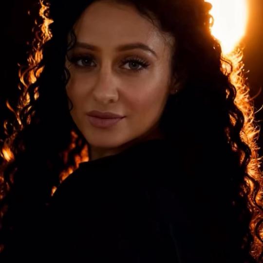 M.ivk #beograd Make-up / šminkanje Nadogradnja kose - afro lokne