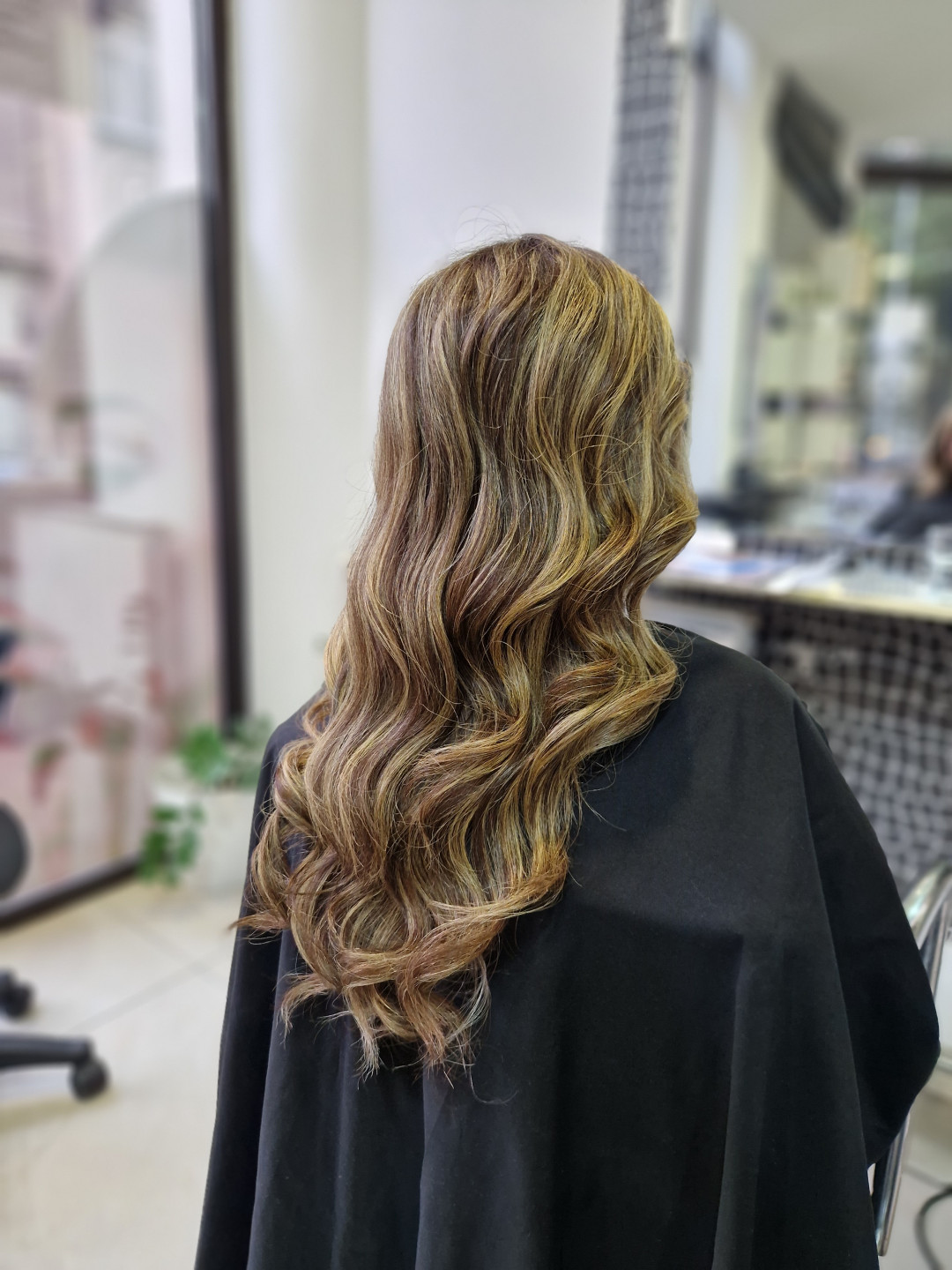 Butik Lepote #beograd Pramenovi Pramenovi na foliju - kosa preko polovine leđa