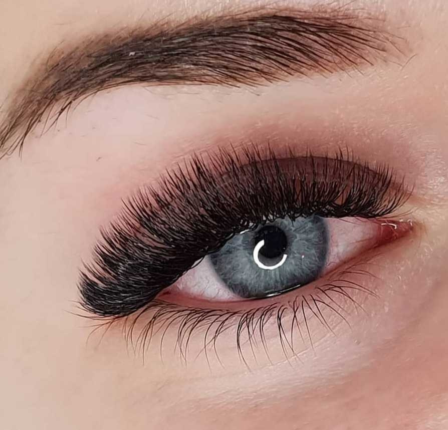 Nadogradnja trepavica - ruski volumen 5D - 8D - Right Beauty, Beograd Nadogradnja trepavica Lice Nadogradnja trepavica, Beograd, Centar, Stari grad, Dorćol