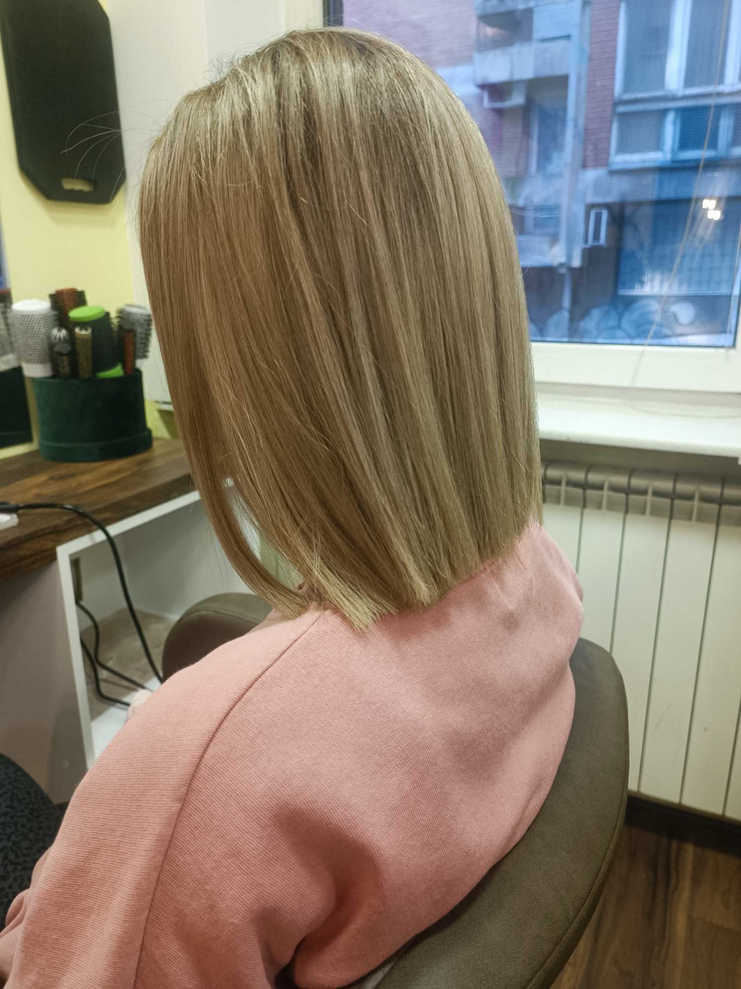 Studio lepote Krin #beograd Farbanje kose Preliv Demi permanentnim bojama - kosa srednje dužine