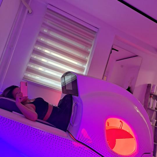 Nirvana Health and Beauty Studio #beograd Tretmani tela Infrashape horizontal kapsula bicikl - 1 tre