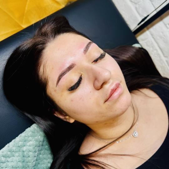 Jessbeauty esthetics room #beograd Obrve Puder obrve