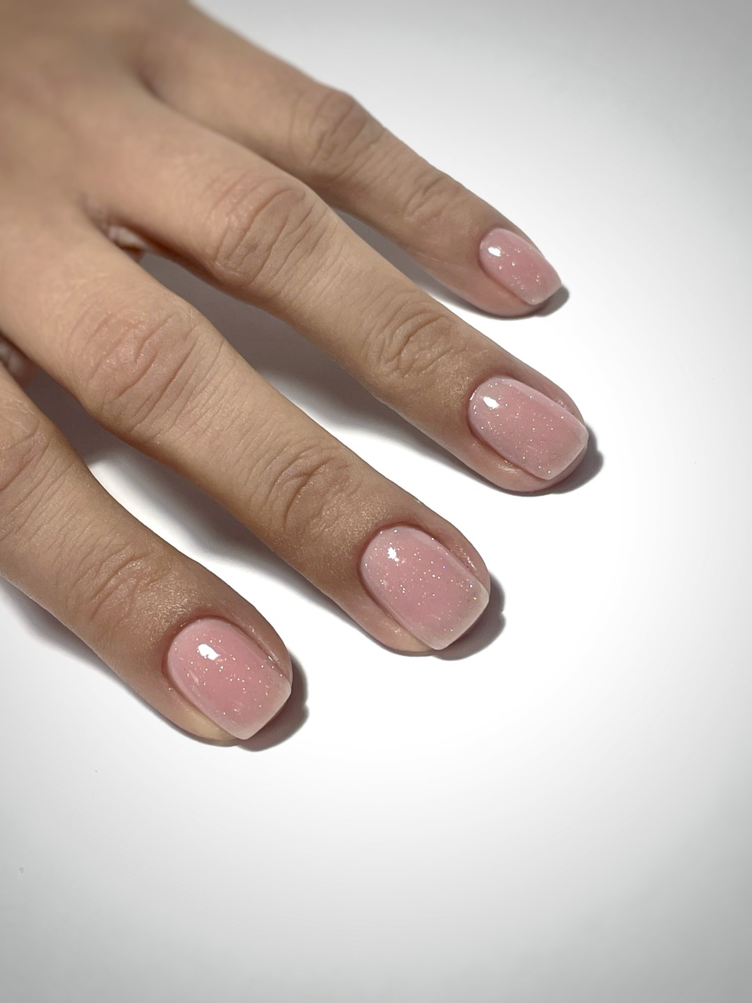 Nails Studio #beograd Ojačavanje noktiju Ojačavanje noktiju gelom