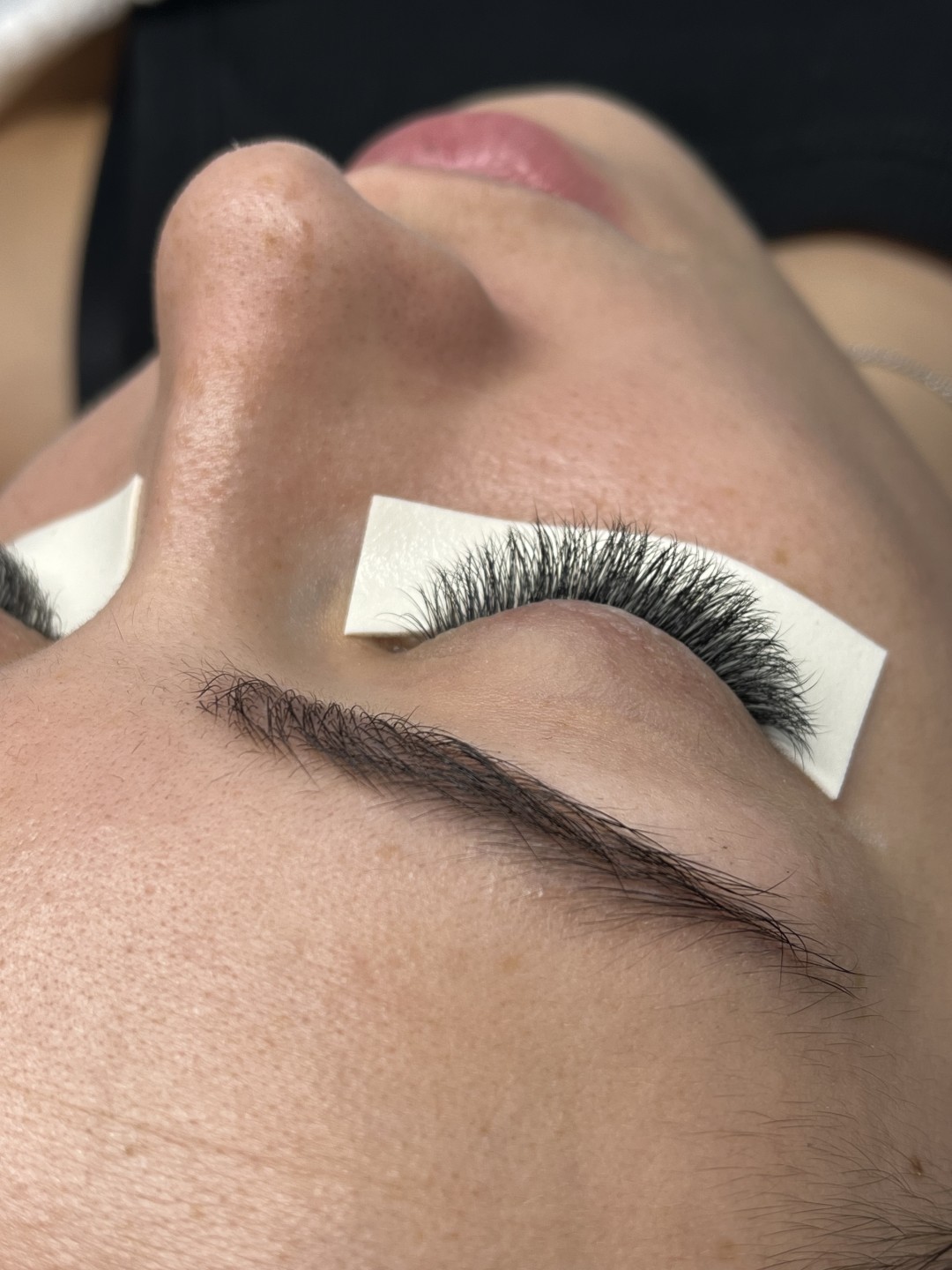 Nadogradnja trepavica - ruski volumen - Beauty Studio Asja 2, Novi Sad Nadogradnja trepavica Lice Nadogradnja trepavica, Novi Sad, Rotkvarija, Podbara, Salajka
