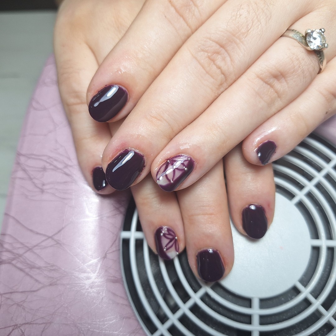 Kozmetički Studio Nera 23 #vrsac Gel lak Gel lak - ruke