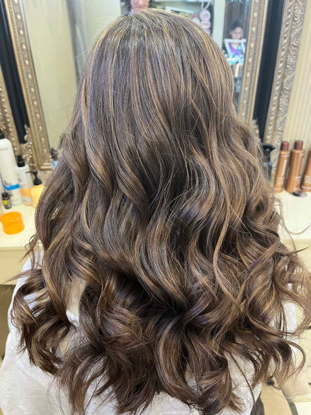 Bibi beauty centar #beograd Pramenovi Pramenovi na foliju u 1 / 2 boje / blanšem + olaplex+ preliv - duga kosa