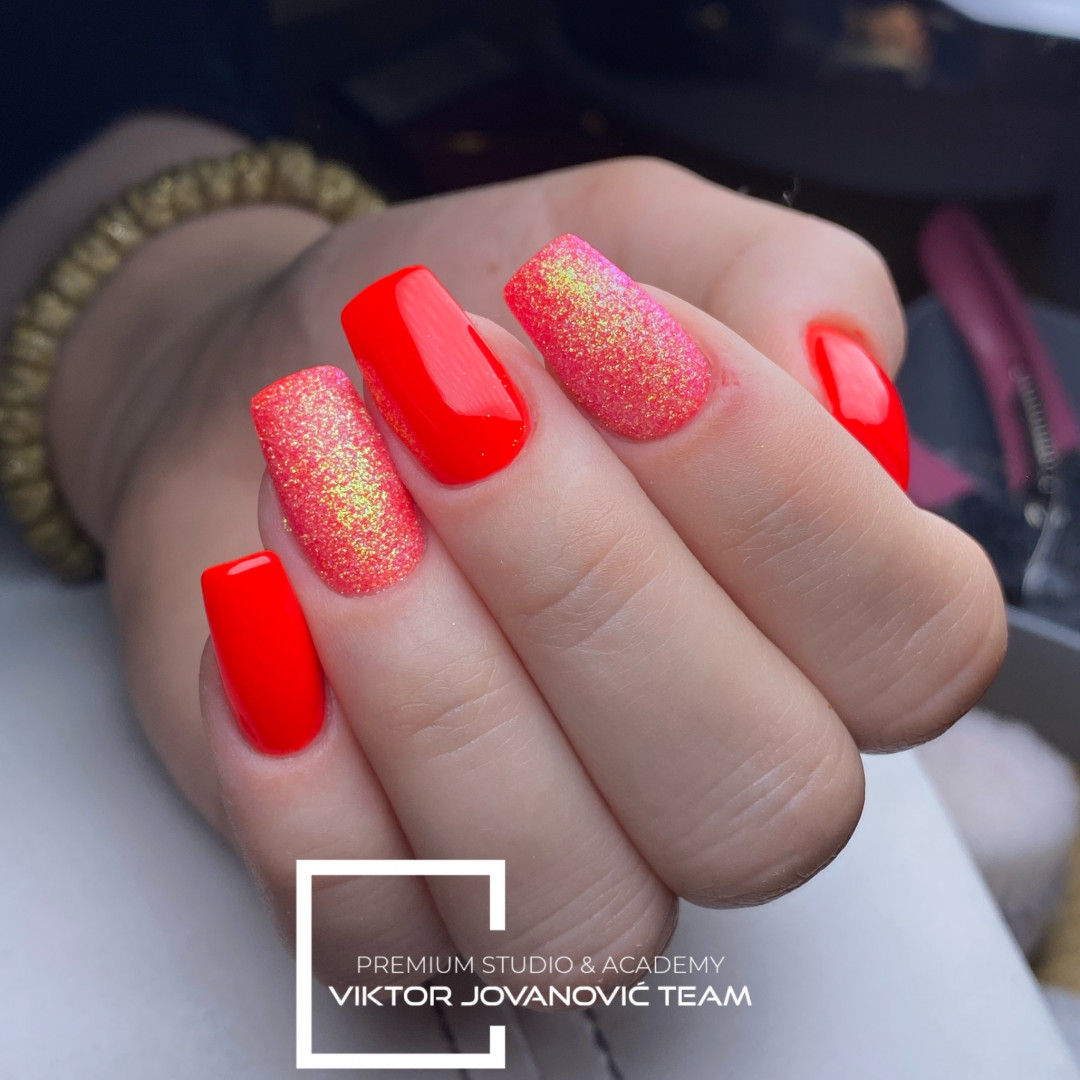 Korekcija noktiju - M velicina - BEAUTY CENTER Viktor Jovanović, Subotica Nadogradnja noktiju Nokti Nadogradnja noktiju, Subotica, Centar
