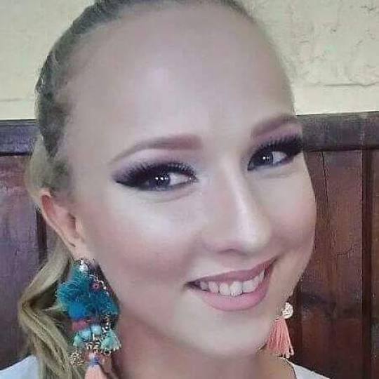 Albina Unisex Studio Lepote #temerin Make-up / šminkanje Profesionalno šminkanje + veštačke trep
