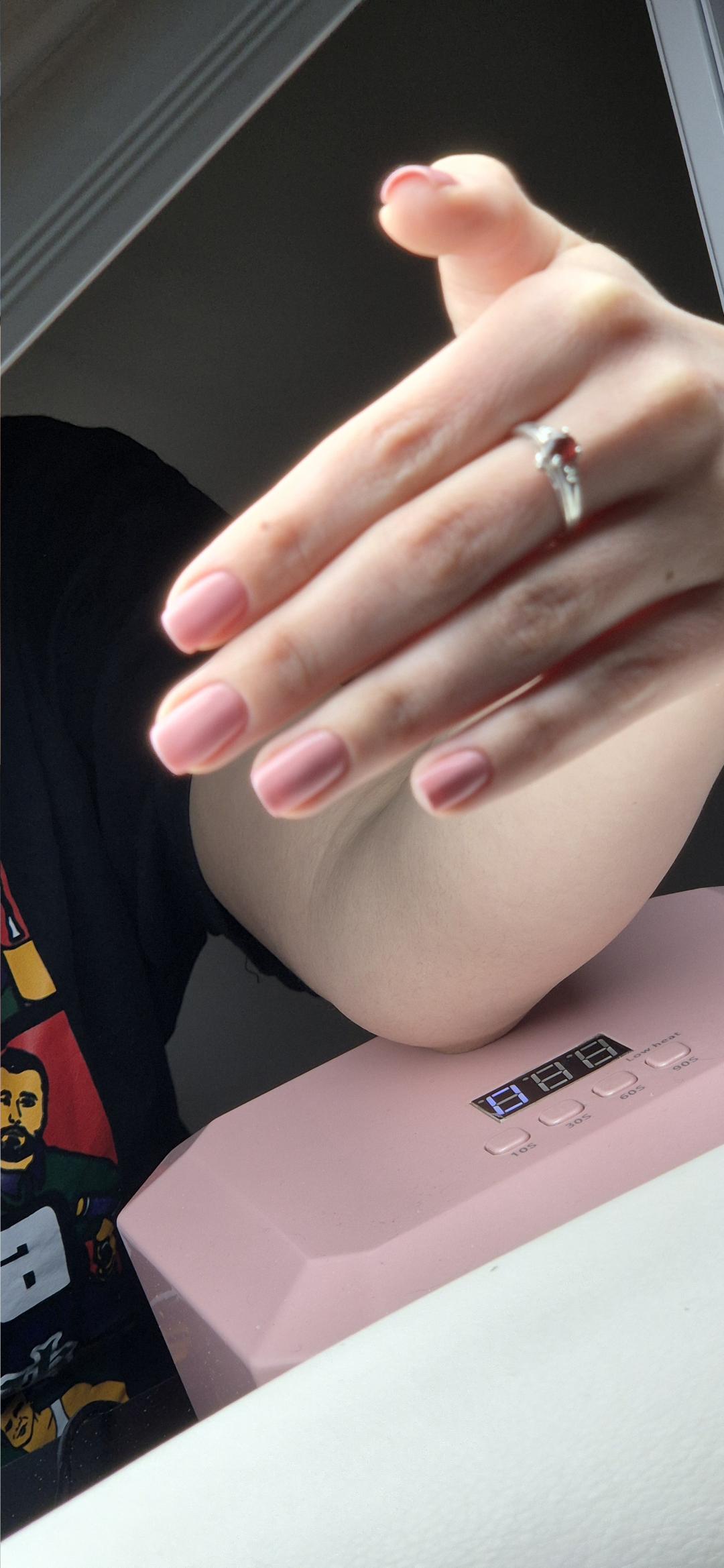 Gel lak - ruke - Imperija beauty centar MS, Beograd Gel lak Nokti Gel lak, Beograd, Palilula centralni deo