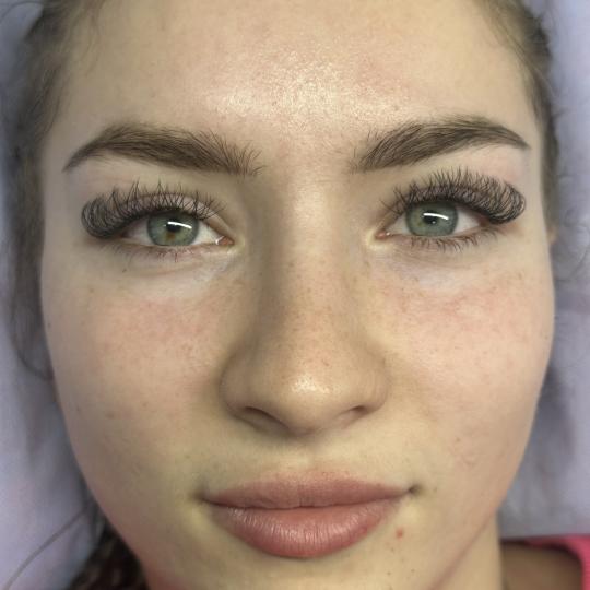 Princess beauty #nis Nadogradnja trepavica Nadogradnja svilenih trepavica YY metodom
