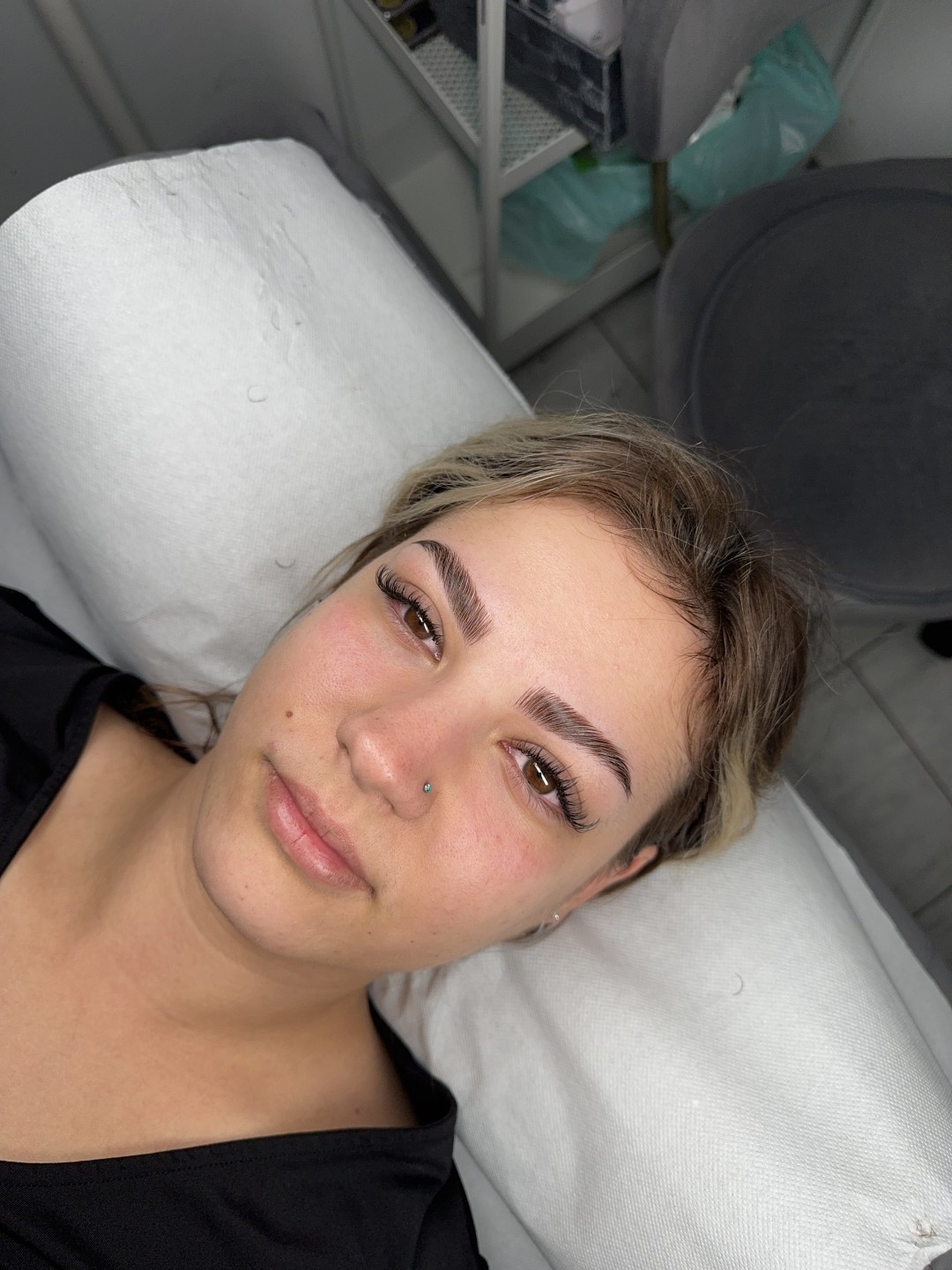 Miss Lash #beograd Obrve Brow lift + farbanje obrva + korekcija obrva pincetom