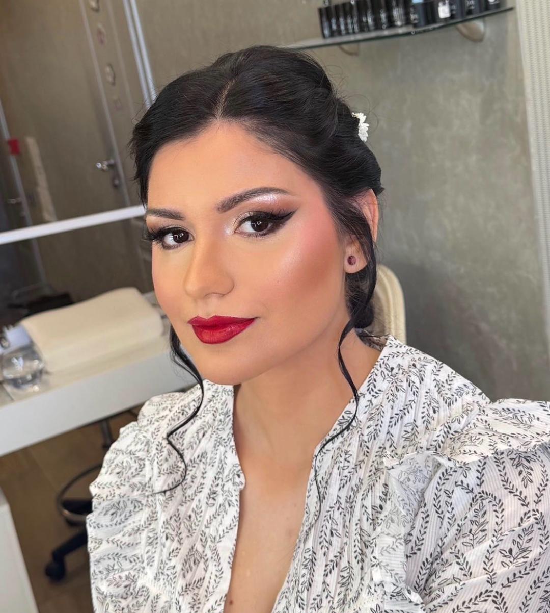 Profesionalno šminkanje za venčanje - za mlade - Bibi beauty centar, Beograd Make-up / šminkanje Lice Make-up / šminkanje, Beograd, Banovo brdo