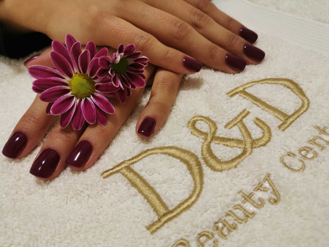 D&D Beauty Center #beograd Korekcija noktiju Mala korekcija gela