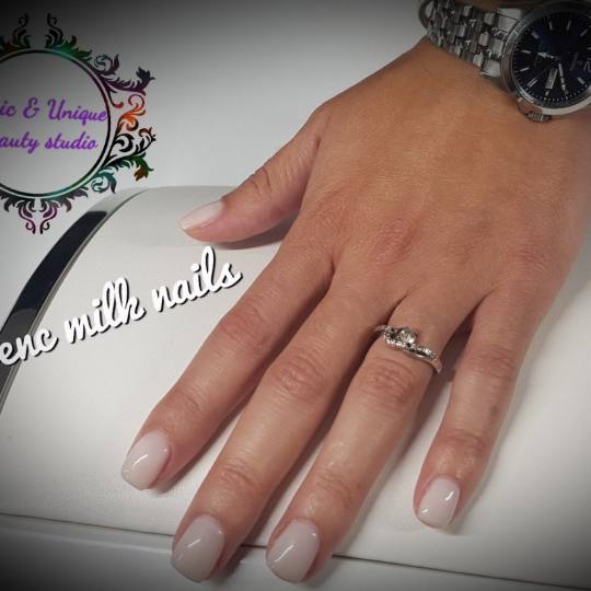 Chic & Unique #beograd Gel lak