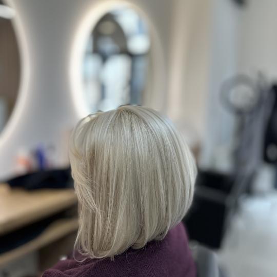 Studio Eleven Ladies&Gentlemen #beograd Blajhanje kose Blajhanje cele dužine - kratka kosa